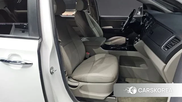 Kia The New Carnival id 3413308 из Кореи 20