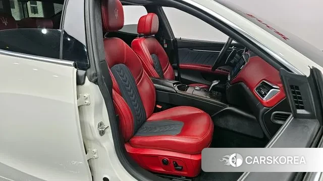 Maserati Ghibli id 3402633 из Кореи 20