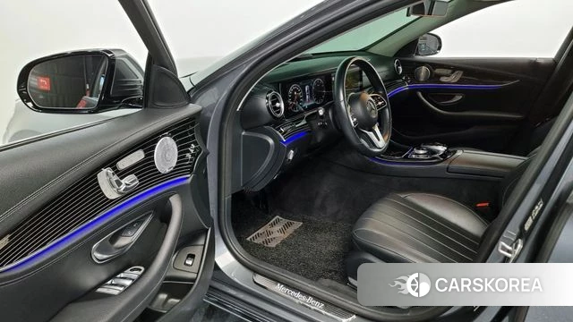 Mercedes-Benz E-Class W213 id 3924196 из Кореи 20