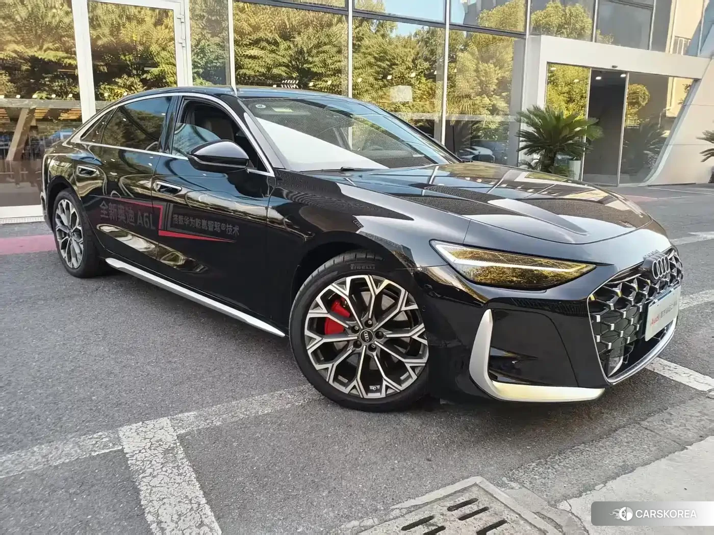 Audi A6L id 4669427 из Китая 10