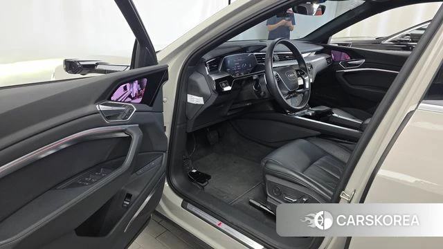 Audi e-Tron id 4585471 из Кореи 34