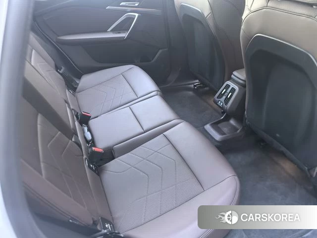 BMW iX1 id 4300403 из Китая 14