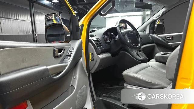 Hyundai The New Grand Starex id 4907766 из Кореи 30