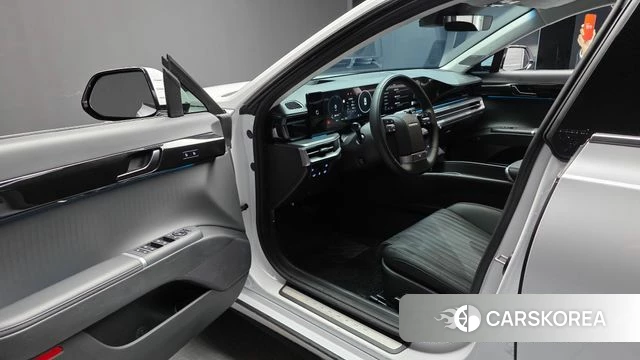 Hyundai Grandeur Hybrid (GN7) id 4548486 из Кореи 20
