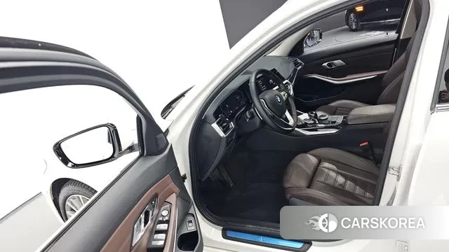 BMW 3 Series (G20) id 3334945 из Кореи 20