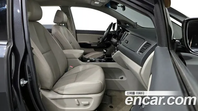 Kia The New Carnival id 2719726 из Кореи 20