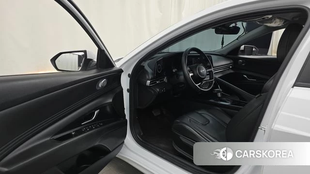 Hyundai Avante Hybrid (CN7) id 4524359 из Кореи 30