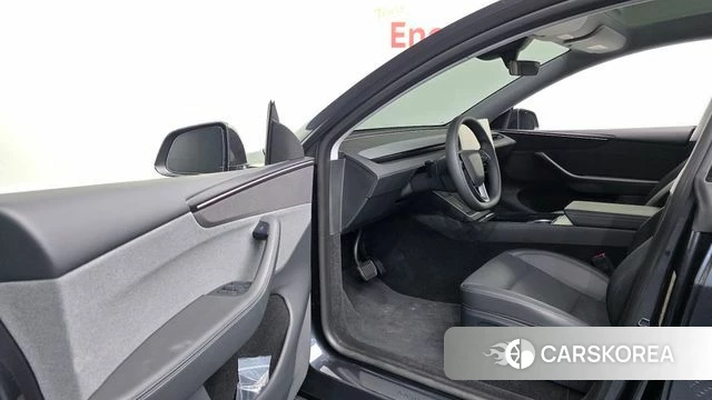 Tesla Model Y id 4752689 из Кореи 32