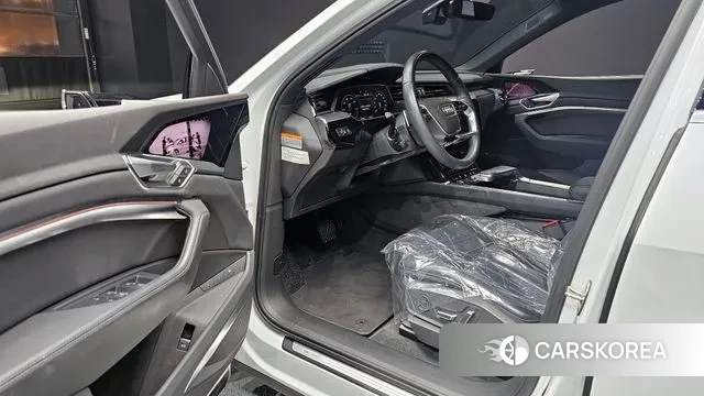 Audi e-Tron id 3127584 из Кореи 20