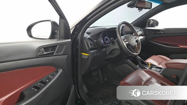Hyundai All New Tucson id 4536369 из Кореи 20