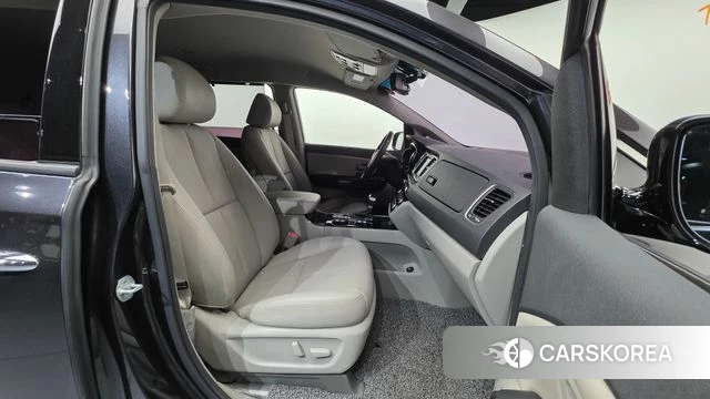 Kia The New Carnival id 3845276 из Кореи 20