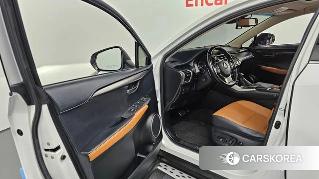 Lexus NX300h id 4285958 из Кореи 20