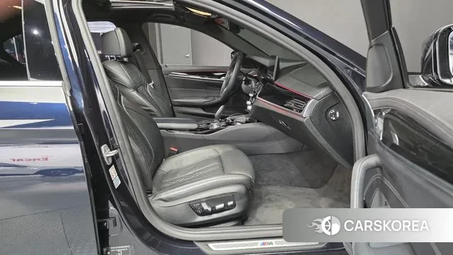 BMW 5 Series (G30) id 3253340 из Кореи 20