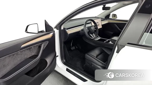 Tesla Model Y id 3327689 из Кореи 20