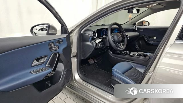 Mercedes-Benz A-Class W177 id 4568254 из Кореи 20