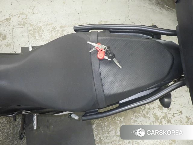 Suzuki SV650 id 3947163 из Японии 34