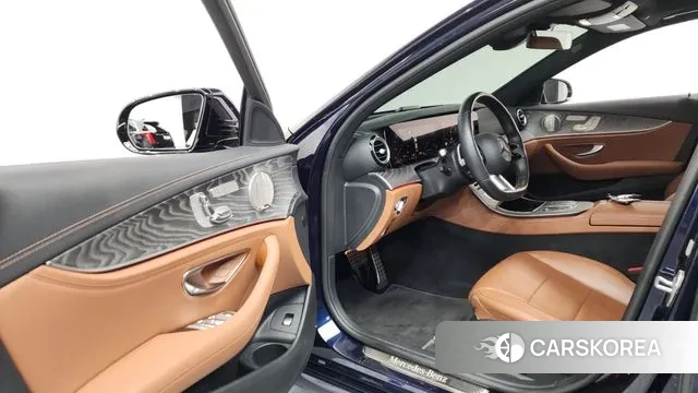 Mercedes-Benz E-Class W213 id 3741327 из Кореи 20