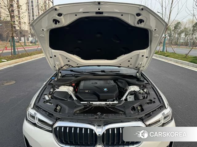 BMW 5 series id 4272027 из Китая 32