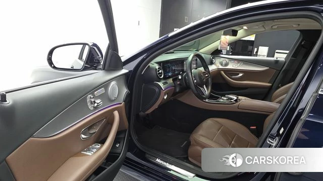 Mercedes-Benz E-Class W213 id 4836550 из Кореи 20