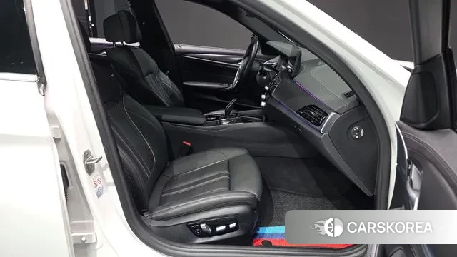 BMW 5 Series (G30) id 3551349 из Кореи 20