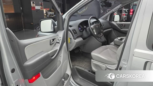 Hyundai The New Grand Starex id 4317518 из Кореи 20