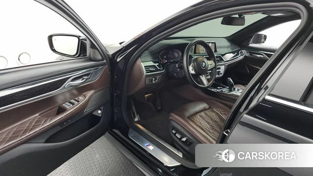 BMW 7 Series (G11) id 4476345 из Кореи 20