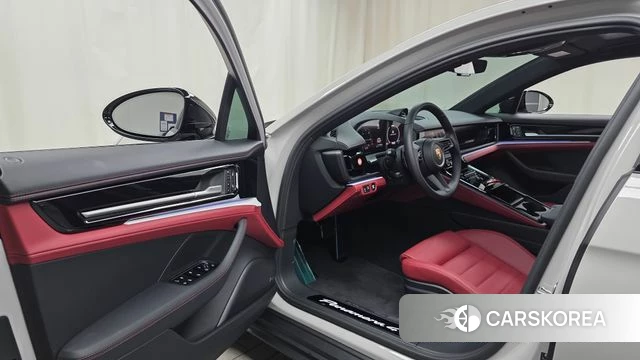 Porsche Panamera (976) id 4387831 из Кореи 36
