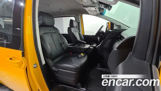 Hyundai Staria id 2949070 из Кореи 20