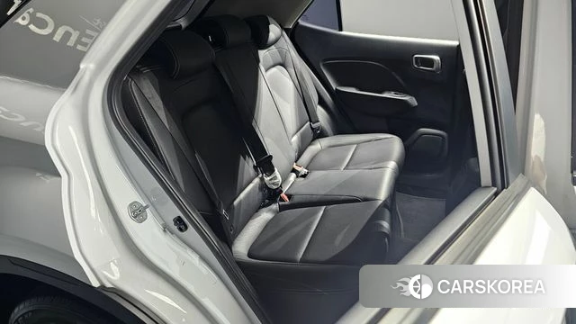 Hyundai Venue id 4500552 из Кореи 32