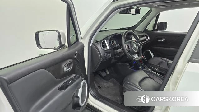 Jeep Renegade id 4895489 из Кореи 20