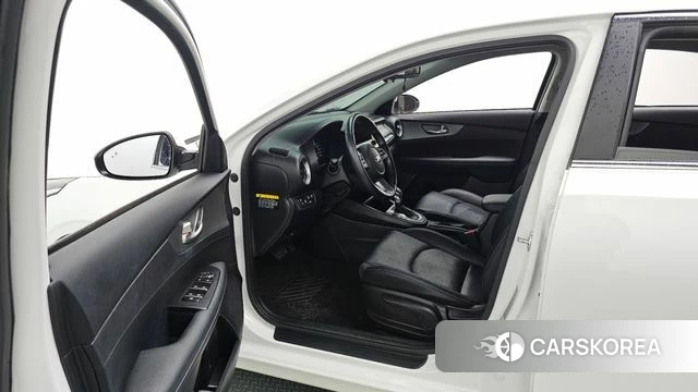 Kia Come New K3 id 3861269 из Кореи 20