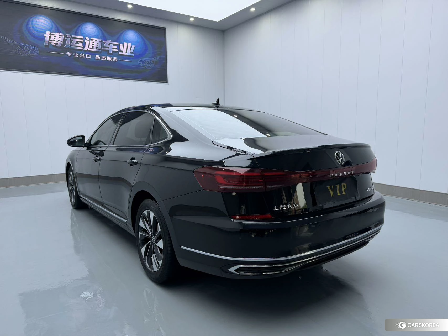 Volkswagen Passat id 4461476 из Китая 12