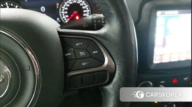 Jeep Renegade id 3705884 из Кореи 20