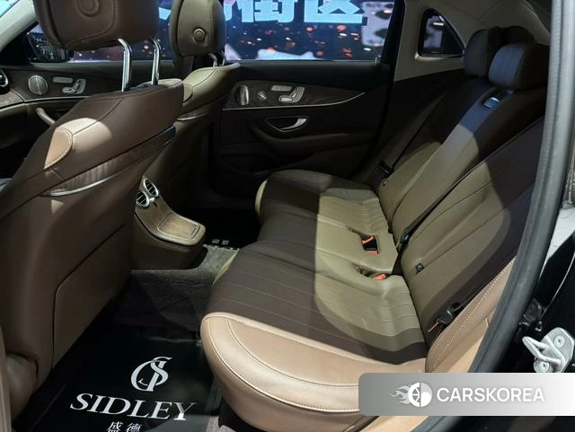 Mercedes-Benz E-class id 4320791 из Китая 21