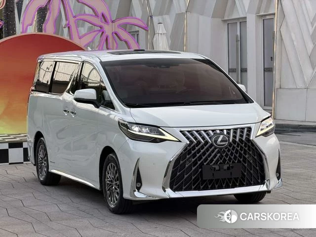 Lexus LM id 4307770 из Китая 25