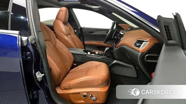 Maserati Ghibli id 3427758 из Кореи 20