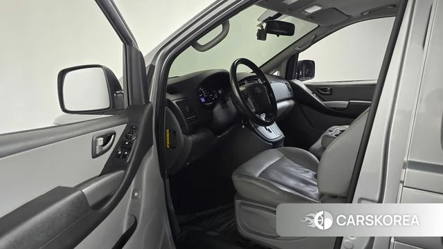 Hyundai The New Grand Starex id 4483209 из Кореи 33