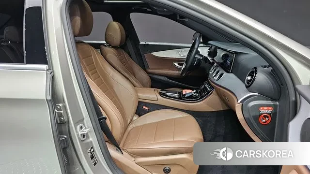 Mercedes-Benz E-Class W213 id 3697878 из Кореи 20