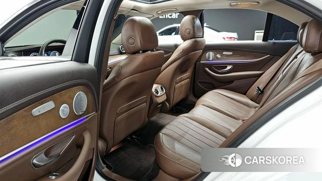 Mercedes-Benz E-Class W213 id 3879753 из Кореи 20