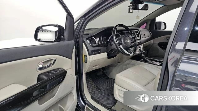 Kia The New Carnival id 4638246 из Кореи 20