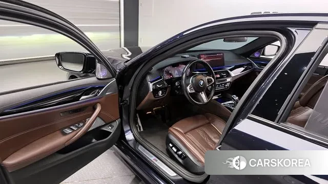 BMW 5 Series (G30) id 3378294 из Кореи 20