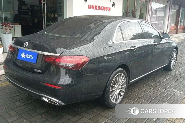 Mercedes-Benz E-class id 4259969 из Китая 17