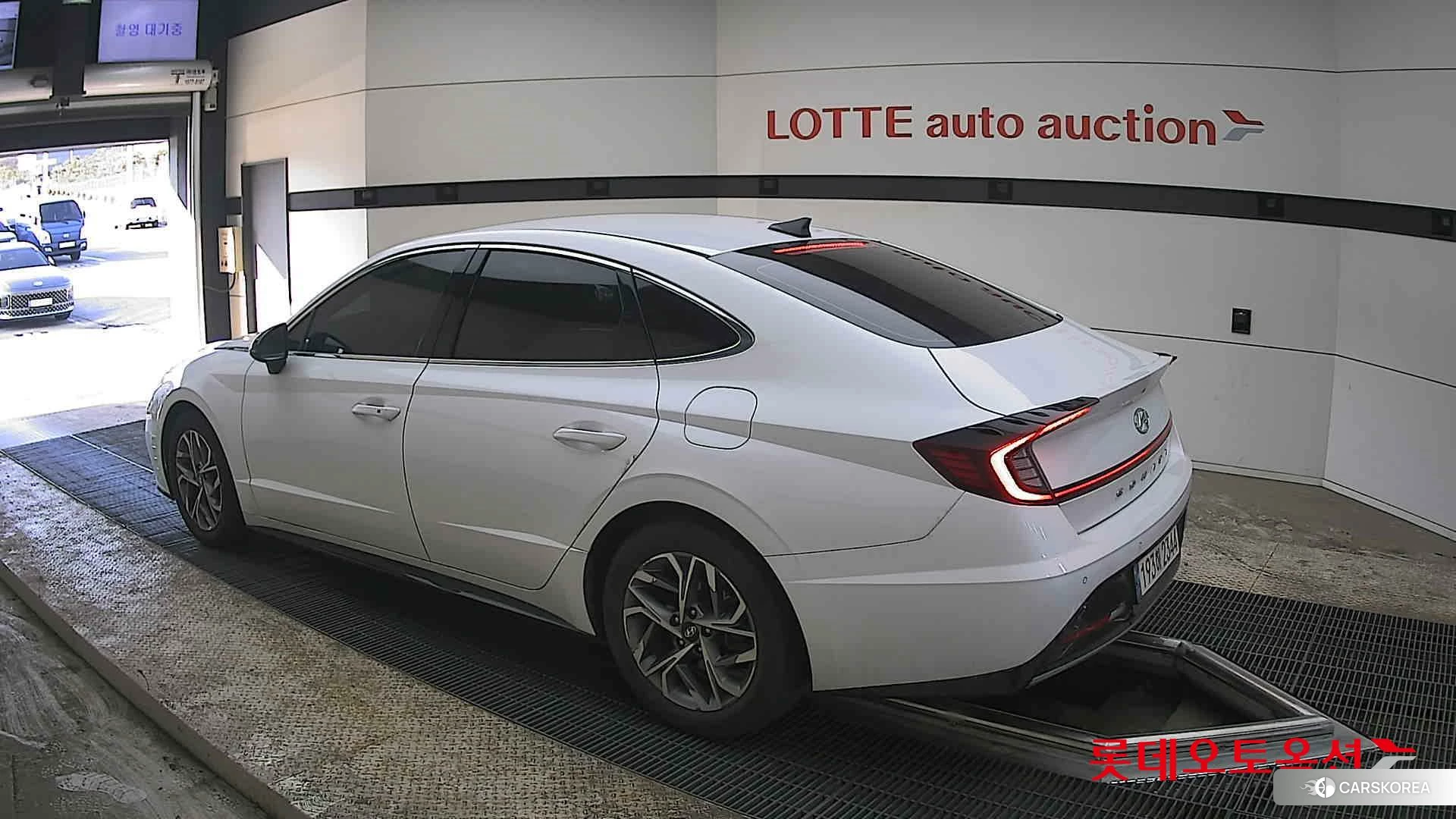 Hyundai Sonata id 3882026 из Кореи 37