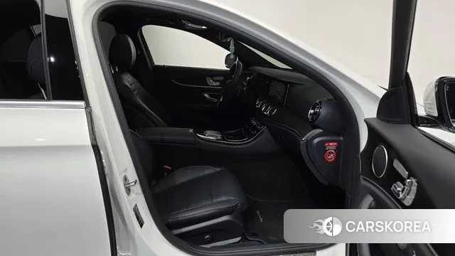 Mercedes-Benz E-Class W213 id 3327608 из Кореи 20