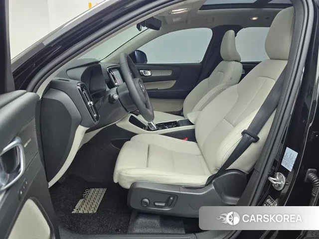 Volvo XC40 id 3776073 из Кореи 20