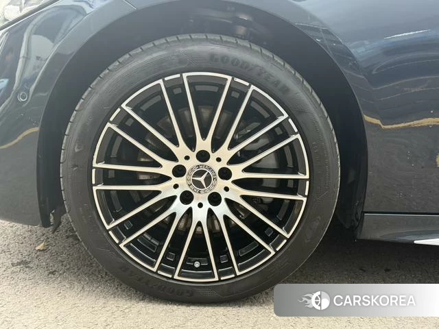 Mercedes-Benz Class C id 4275428 из Китая 15
