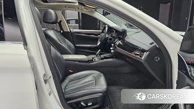 BMW 5 Series (G30) id 3101959 из Кореи 20