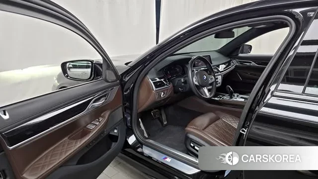 BMW 7 Series (G11) id 3417398 из Кореи 20