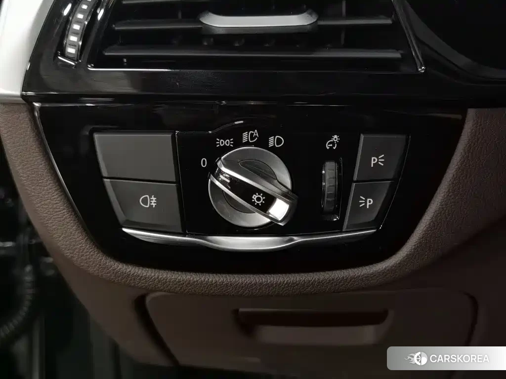 BMW 5 series id 4685936 из Китая 24