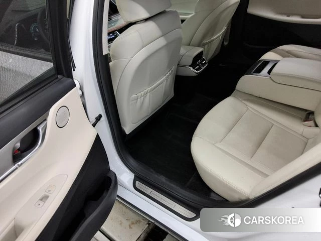 Hyundai The New Grandeur IG Hybrid id 4618785 из Кореи 13